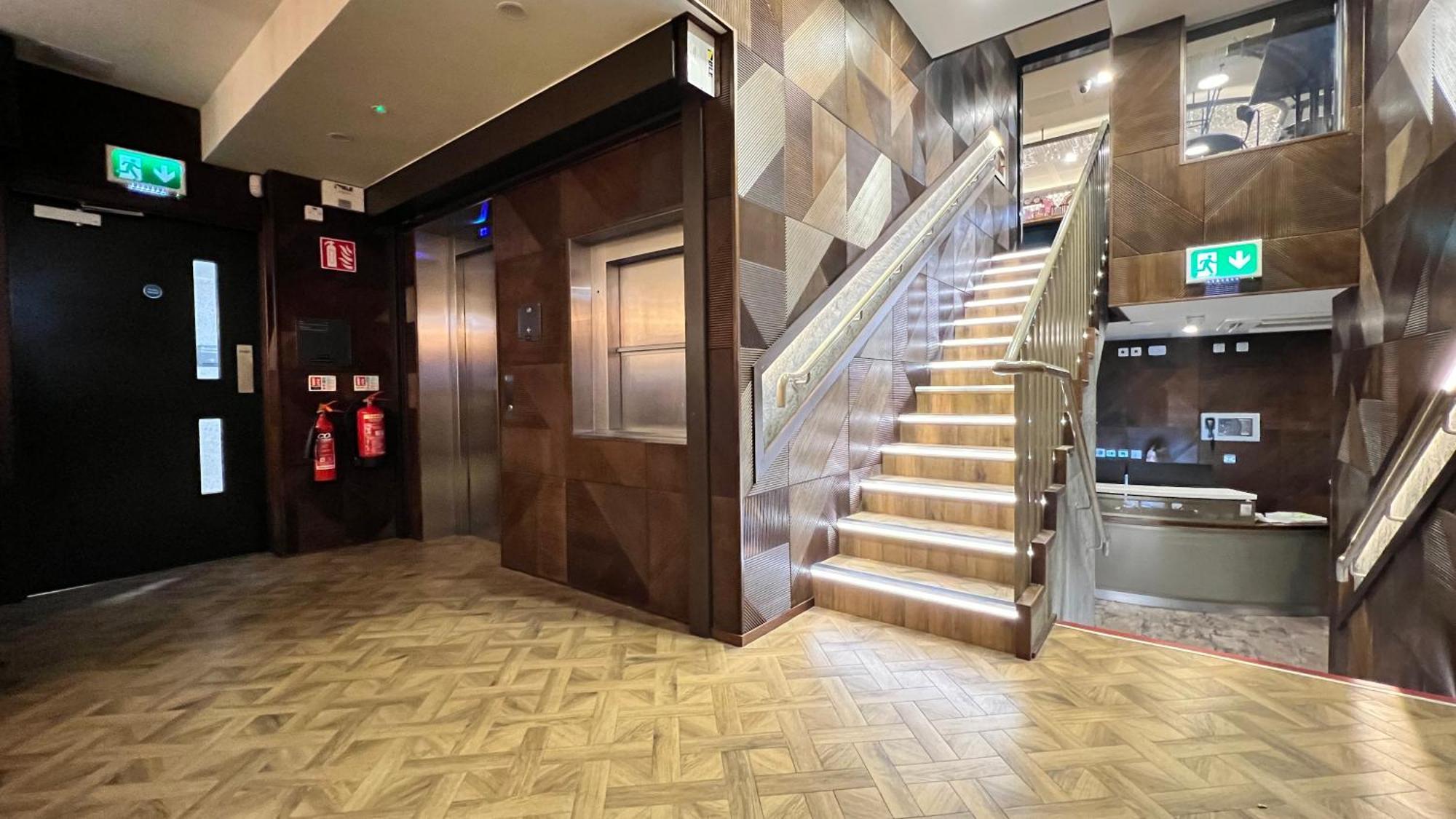 ホテル Wellington Temple Bar ダブリン エクステリア 写真